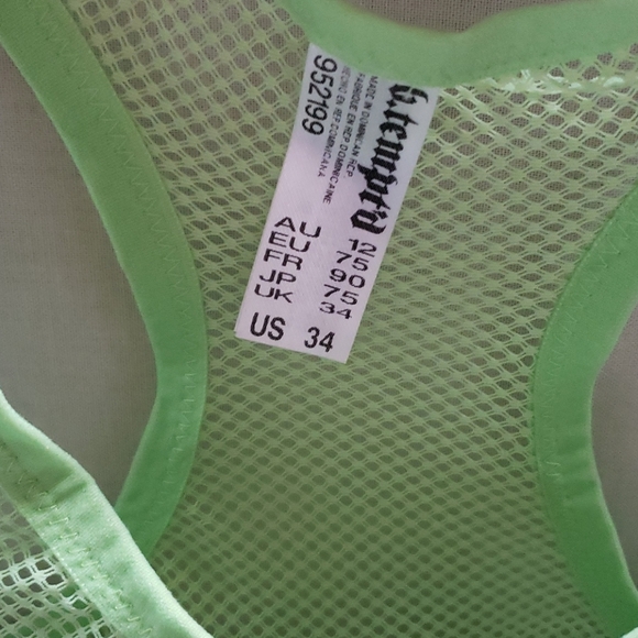 Sports bra - Picture 3 of 4